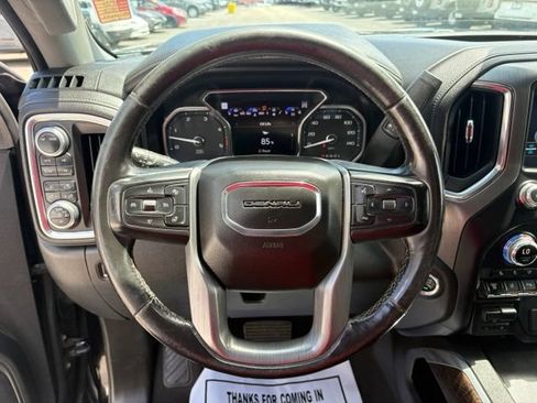 Used 2021 GMC Sierra 2500 Denali w/ Denali Ultimate Package AWD/4WD image 17