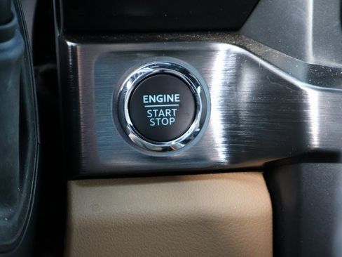 Used 2024 Ford F250 Lariat w/ Lariat Ultimate Package image 8