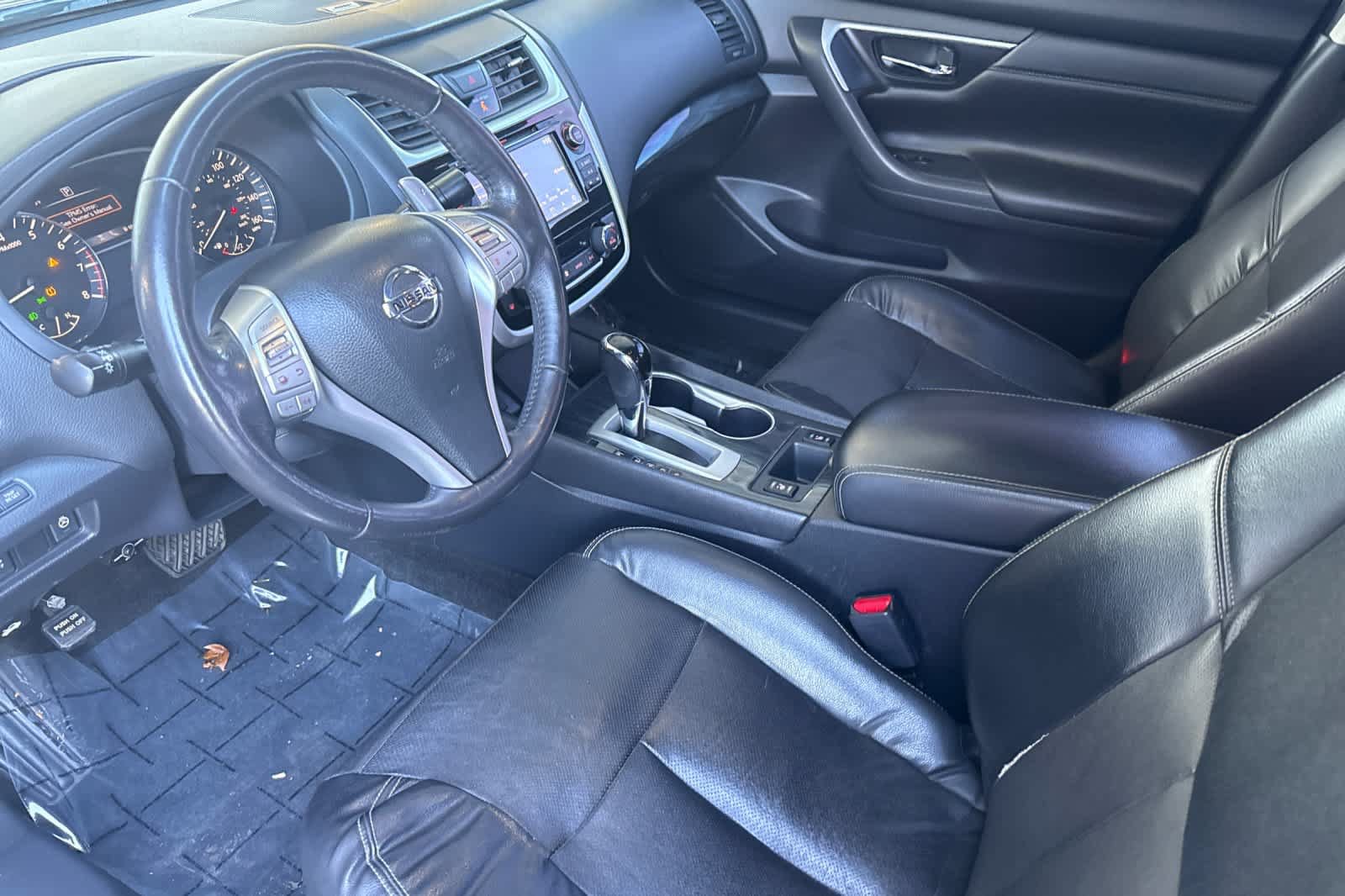Used 2018 Nissan Altima 3.5 SL FWD image 11