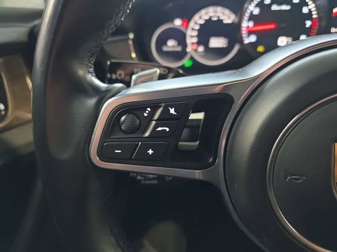 Used 2017 Porsche Panamera Turbo image 26