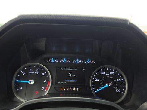 Used 2019 Ford F250 XLT w/ XLT Value Package AWD/4WD image 14