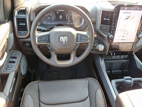 Used 2026 RAM 1500 Limited AWD/4WD image 13