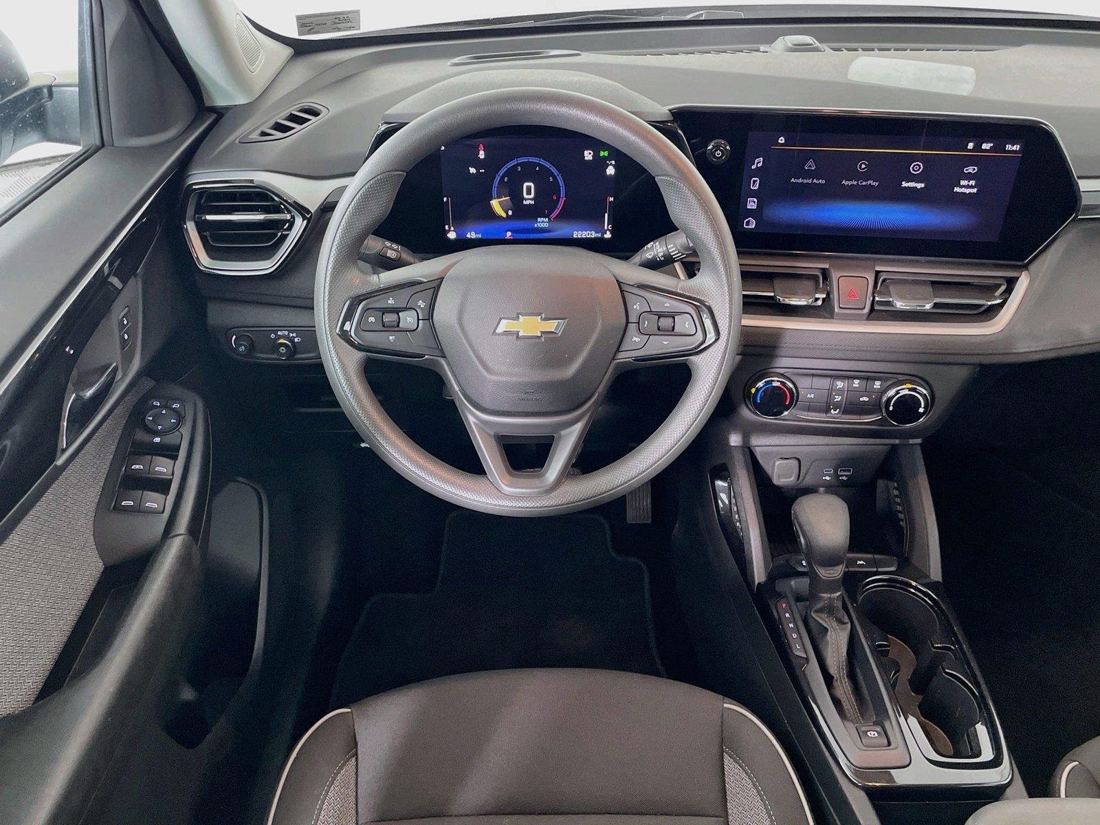 Used 2024 Chevrolet TrailBlazer LS w/ LS Confidence Package FWD image 23