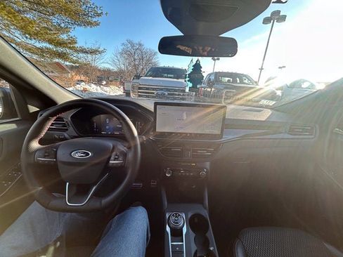 Used 2024 Ford Escape ST-Line w/ Tech Pack #1 image 22