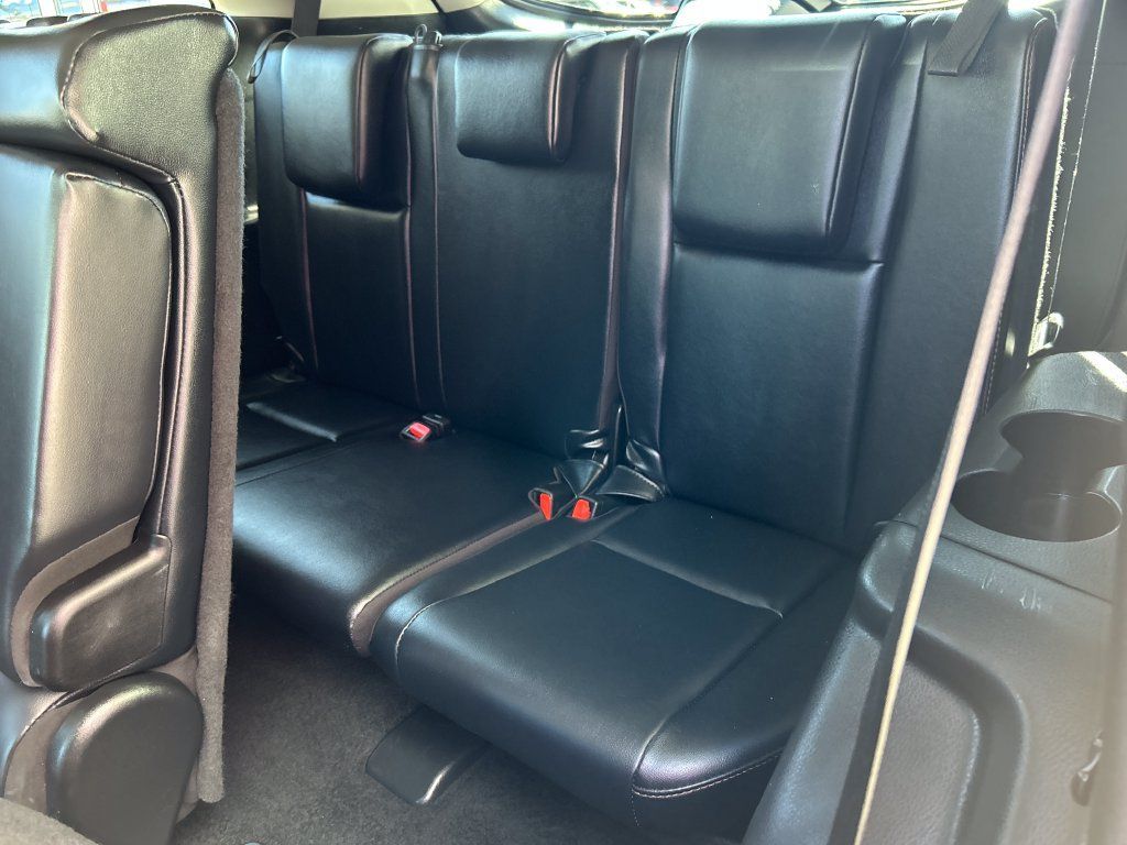 Certified 2019 Toyota Highlander Limited AWD/4WD image 34