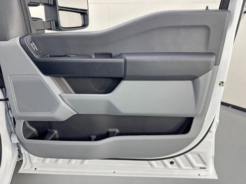 Used 2025 Ford F350 XL w/ XL Driver Assist Package image 29