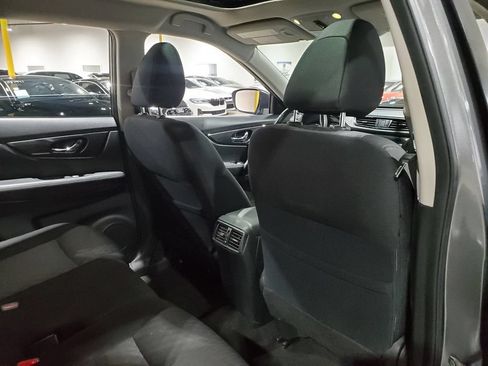 Used 2018 Nissan Rogue SV AWD/4WD image 20