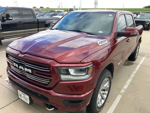 Used 2023 RAM 1500 Laramie image 13