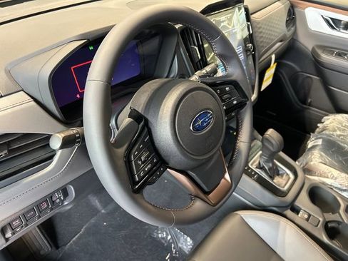 Used 2025 Subaru Forester Sport image 11