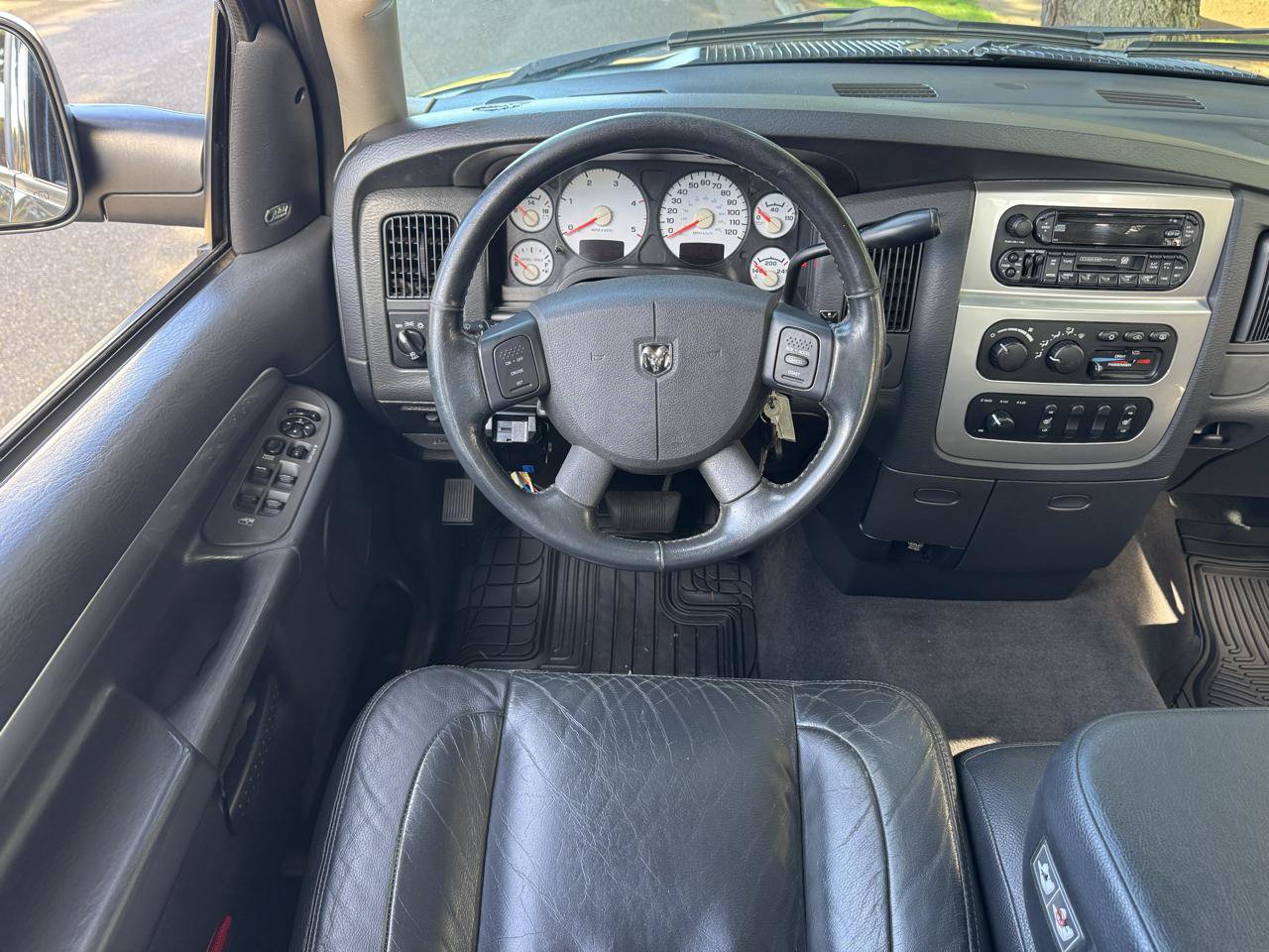 Used 2004 Dodge Ram 2500 Truck SLT w/ Trailer Tow Group AWD/4WD image 24