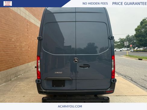 Used 2019 Mercedes-Benz Sprinter 170 image 11