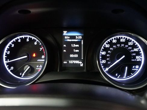 Used 2020 Toyota Camry LE FWD image 15