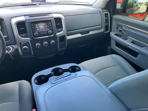Used 2017 RAM 1500 Classic SLT RWD image 26