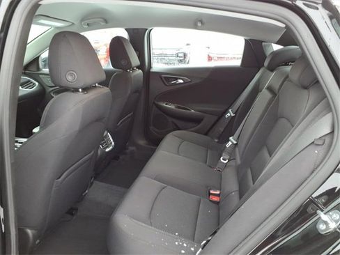 Used 2022 Chevrolet Malibu LT image 9