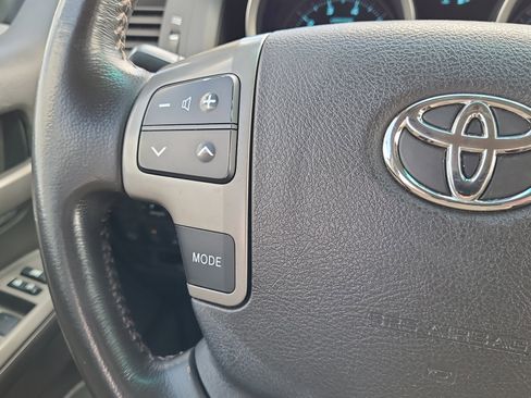 Used 2009 Toyota Land Cruiser AWD/4WD image 12