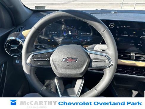 New 2026 Chevrolet Equinox ACTIV image 8