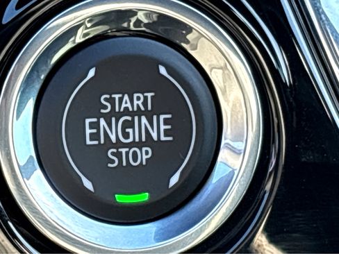 New 2026 Chevrolet Trax RS w/ Driver Confidence Package image 5