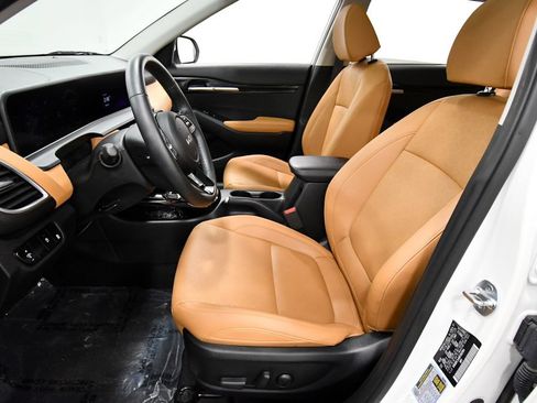 Certified 2024 Kia Seltos EX AWD/4WD image 14