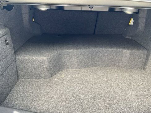 Used 2020 Ford Fusion Titanium image 22