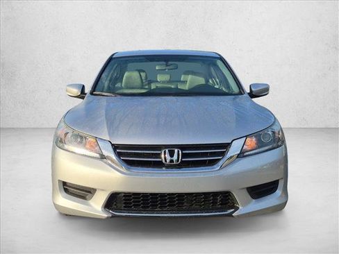 Used 2014 Honda Accord LX image 2