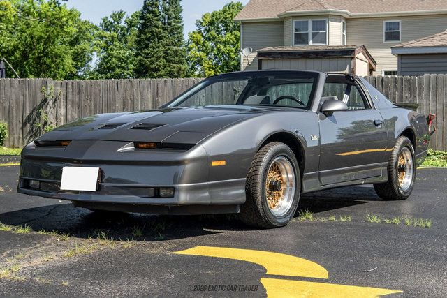 Used 1989 Pontiac Firebird Trans Am RWD image 14
