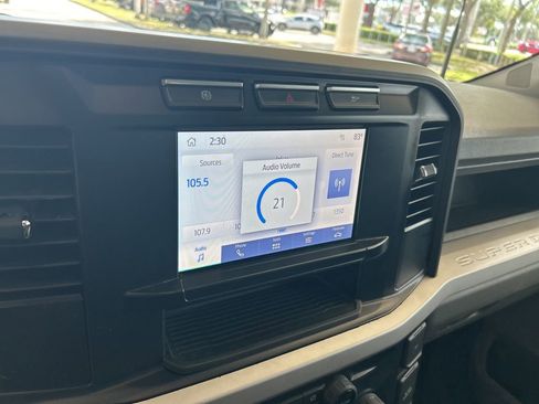 Used 2023 Ford F350 XL image 7