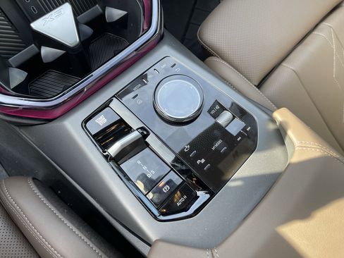 Used 2026 BMW X3 xDrive30 w/ Premium Package image 13