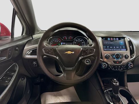 Used 2017 Chevrolet Cruze LT w/ Sun And Sound Package image 23