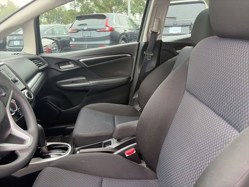 Used 2019 Honda Fit LX image 10