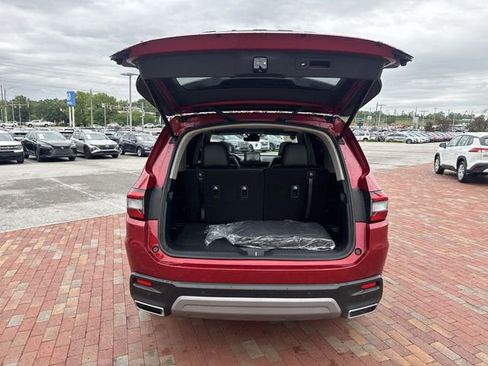 Certified 2025 Honda Pilot Elite image 29