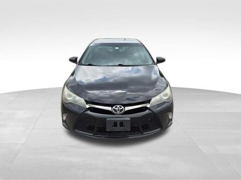 Used 2016 Toyota Camry SE FWD image 9