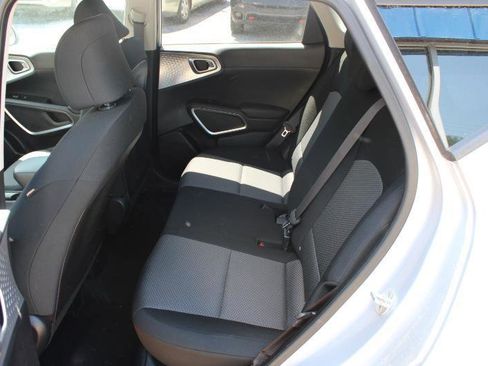 Used 2020 Kia Soul LX FWD image 12