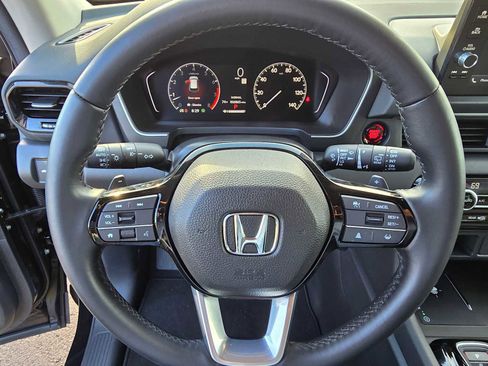 Used 2025 Honda Pilot EX-L image 26