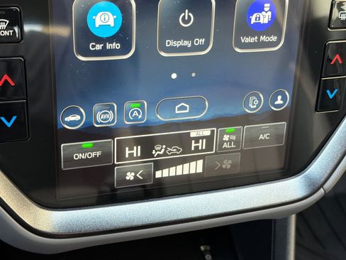 Used 2025 Subaru Crosstrek 2.5i Limited w/ Crosstrek Mirror Package image 20