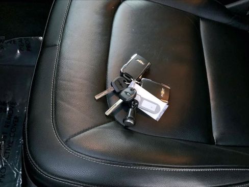 Used 2020 Chevrolet Colorado Z71 image 14