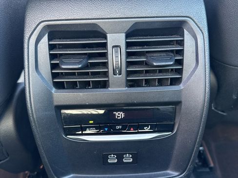 Used 2021 BMW 330i xDrive Sedan w/ Convenience Package image 27