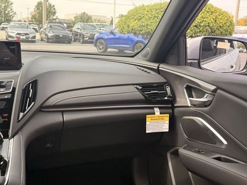 New 2025 Acura RDX SH-AWD image 16