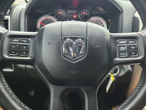 Used 2016 RAM 1500 Big Horn image 24