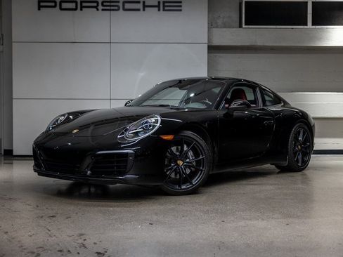 Used 2018 Porsche 911 Carrera image 1