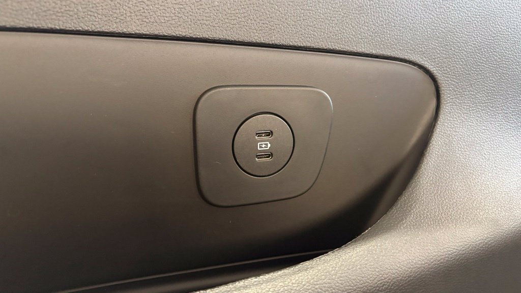 New 2026 Ford Explorer Active AWD/4WD image 33