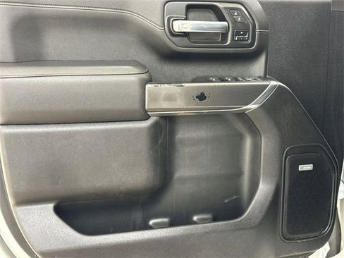 Used 2022 GMC Sierra 2500 AT4 w/ AT4 Preferred Package image 23