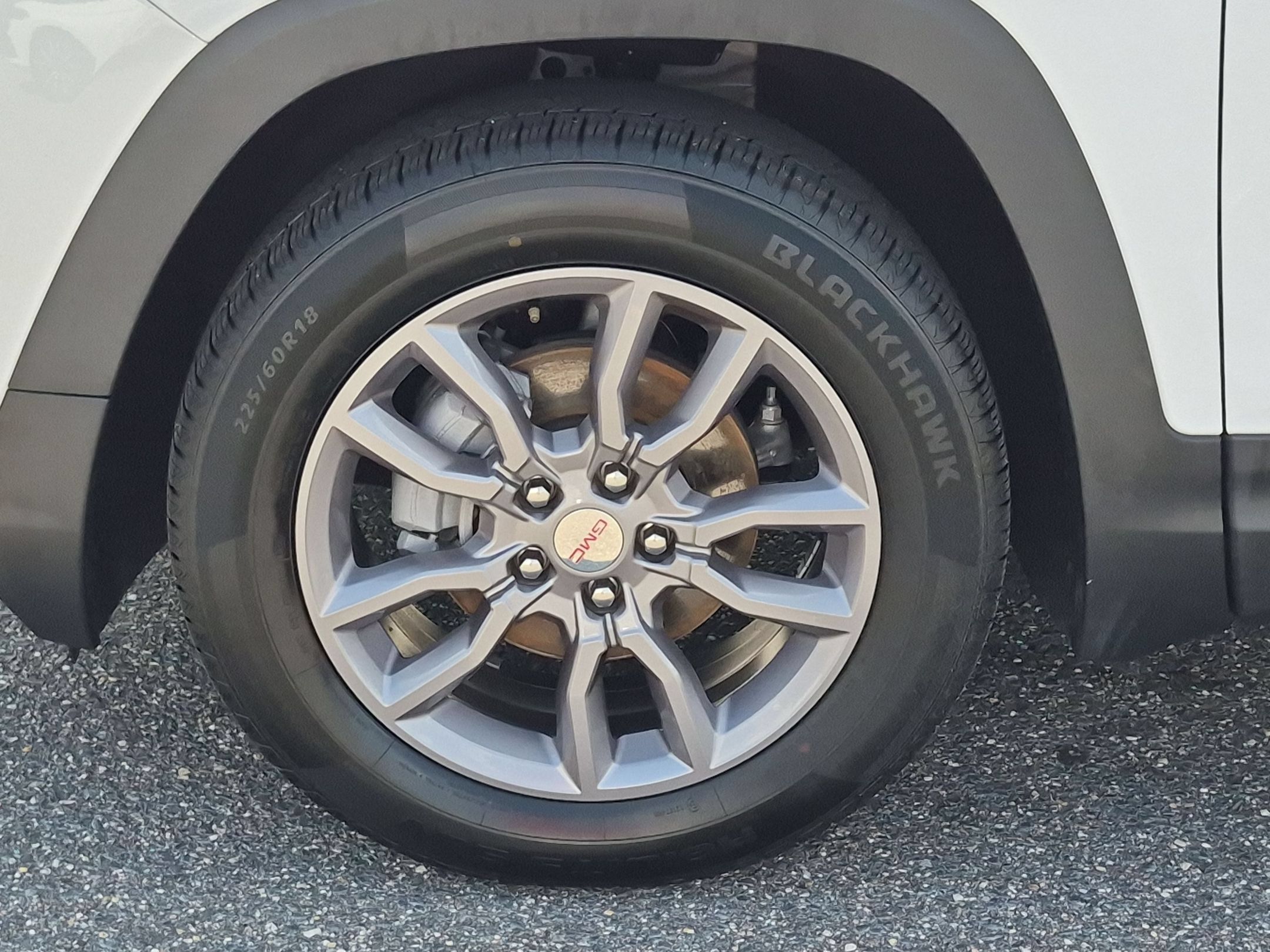 Used 2024 GMC Terrain SLT AWD/4WD image 10
