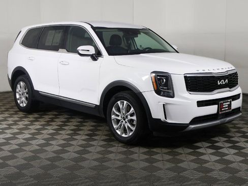 Used 2022 Kia Telluride LX image 47