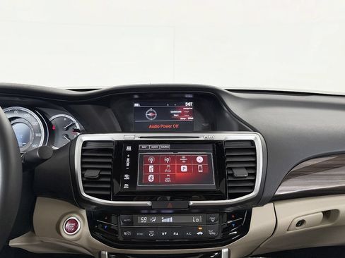 Used 2016 Honda Accord EX-L image 56