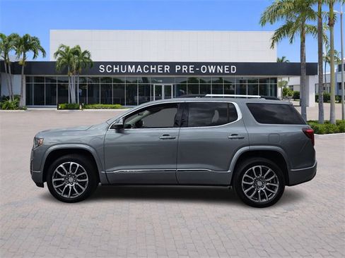 Certified 2023 GMC Acadia Denali w/ Denali Ultimate Package image 4