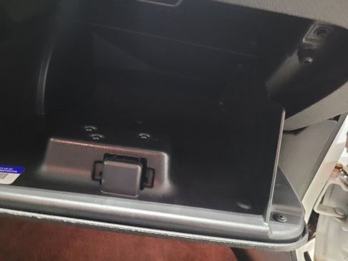 Used 2016 Chevrolet Impala Limited LS image 46