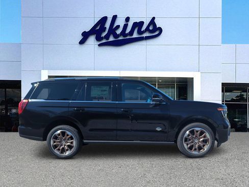 New 2026 Ford Expedition King Ranch image 1