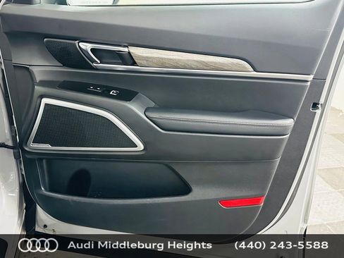 Used 2021 Kia Telluride EX w/ EX Premium Package AWD/4WD image 28