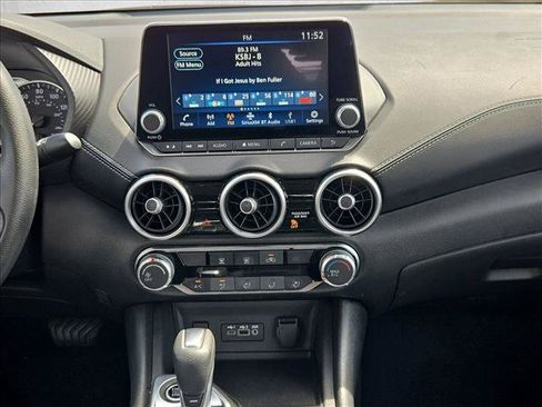 Used 2025 Nissan Sentra SV FWD image 14