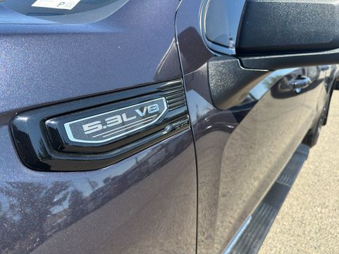Used 2023 GMC Sierra 1500 Elevation AWD/4WD image 10